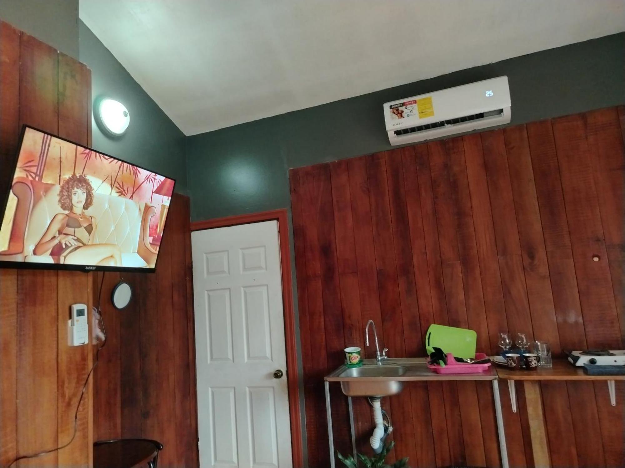 Sura House Corcovado Surinico Room With Ac Puerto Jiménez Buitenkant foto